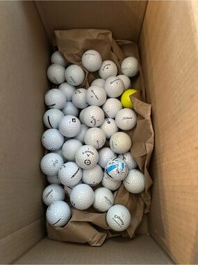 Mixed Golf Ball Lot with Callaway and Titleist
